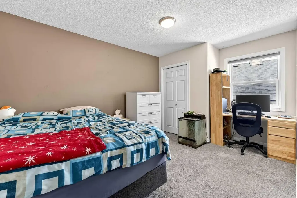 99 Evansmeade Crescent NW Calgary AB T3P 1B9