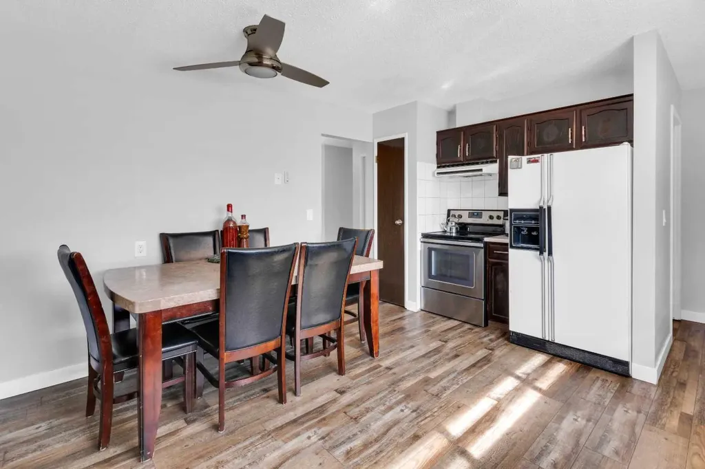 549 Rundleville Place NE Calgary AB T1Y2T5