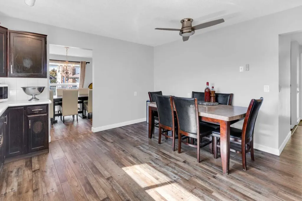 549 Rundleville Place NE Calgary AB T1Y2T5