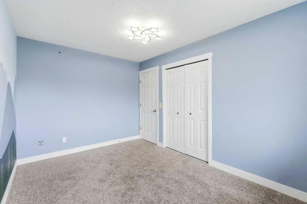 1240 Meadowbrook Drive SE Airdrie AB T4A 1W5