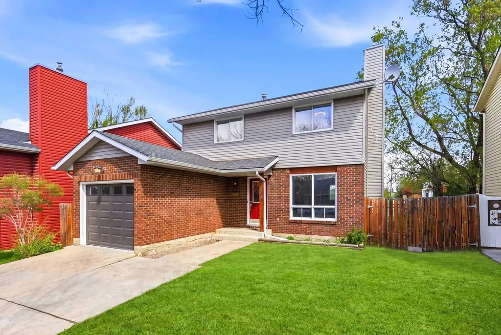 1240 Meadowbrook Drive SE Airdrie AB T4A 1W5