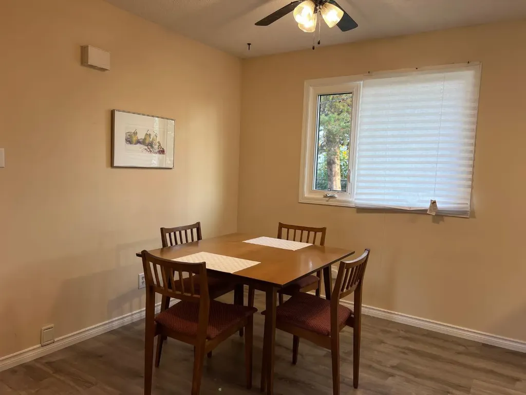 599 3 Avenue W Drumheller AB T0J0Y3
