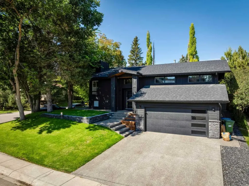 1206 Varsity Estates Road NW Calgary AB T3B2X2