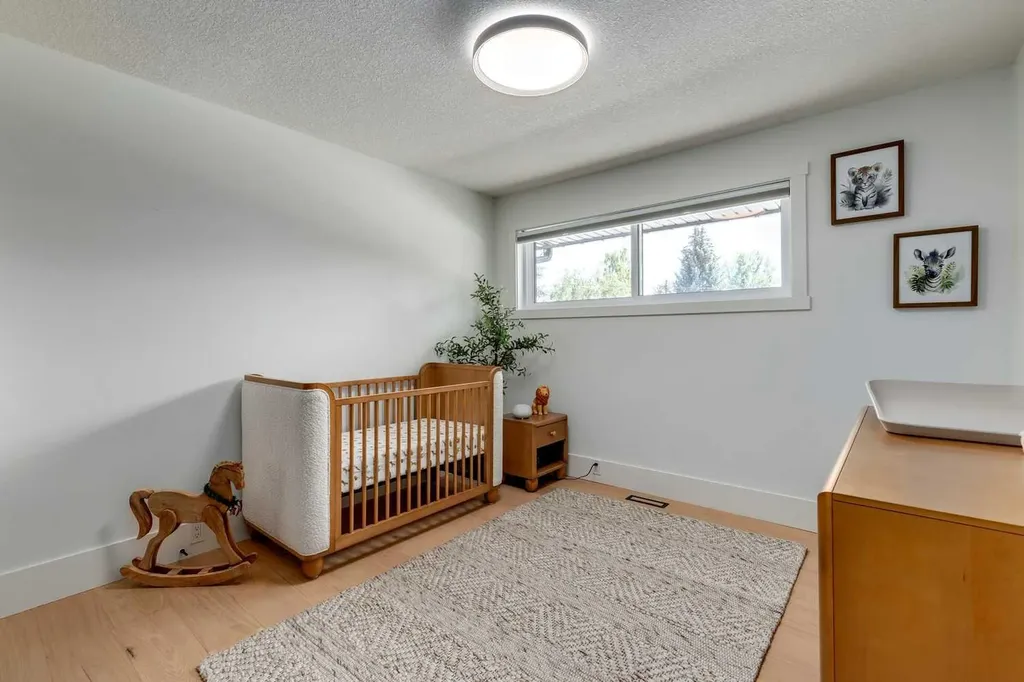1206 Varsity Estates Road NW Calgary AB T3B2X2
