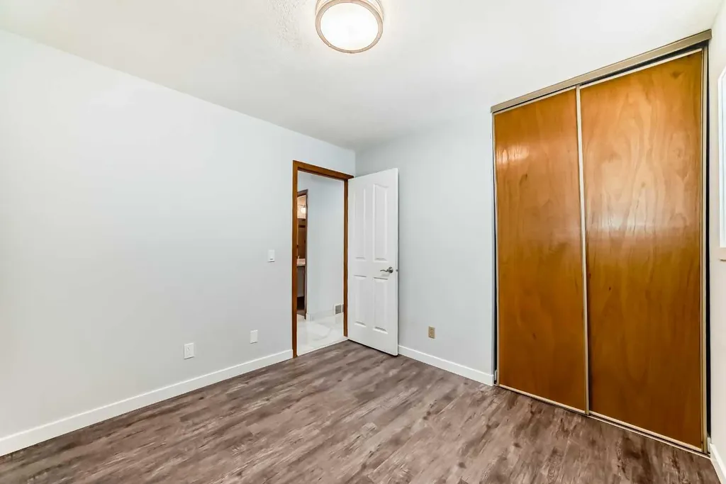 11323 Coventry Boulevard NE Calgary AB t3k 4a4