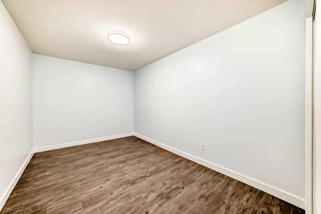 11323 Coventry Boulevard NE Calgary AB t3k 4a4