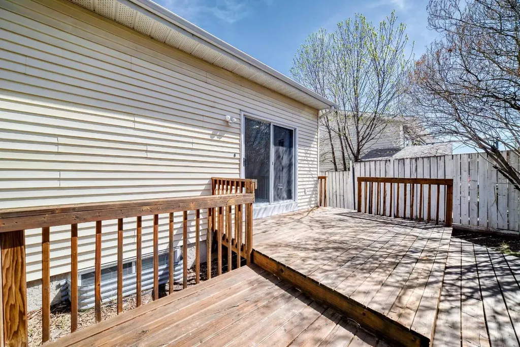 11323 Coventry Boulevard NE Calgary AB t3k 4a4