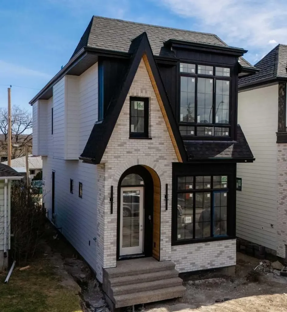 2708 18 Street NW Calgary AB T2M 3T8