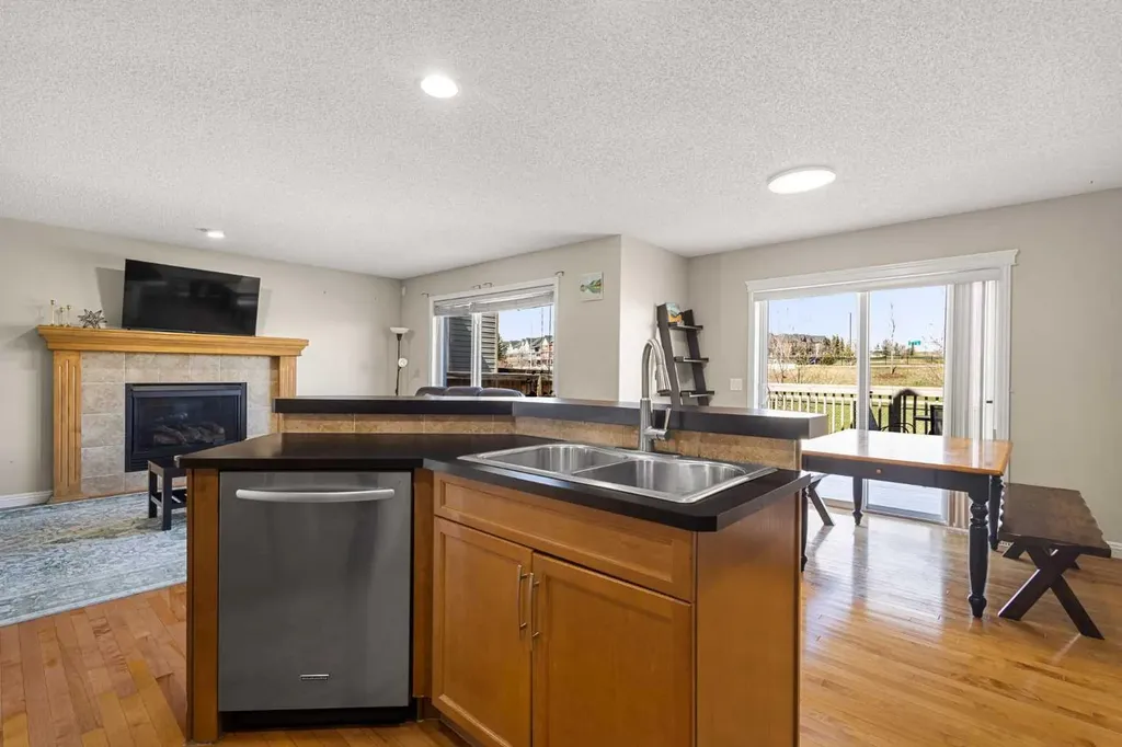 92 Covehaven Terrace NE Calgary AB T3K0B2
