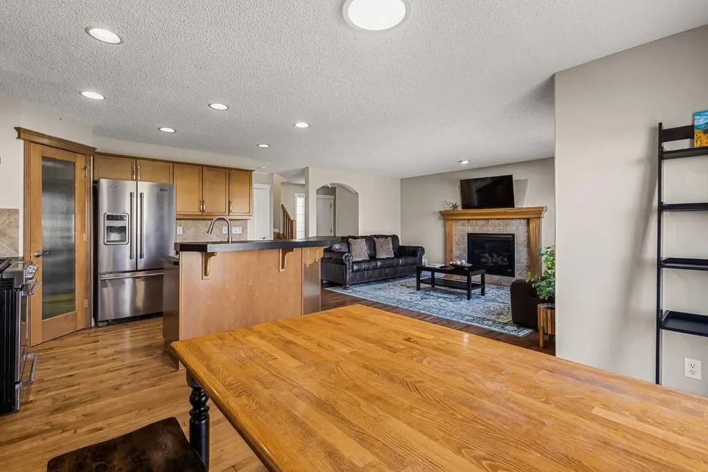 92 Covehaven Terrace NE Calgary AB T3K0B2