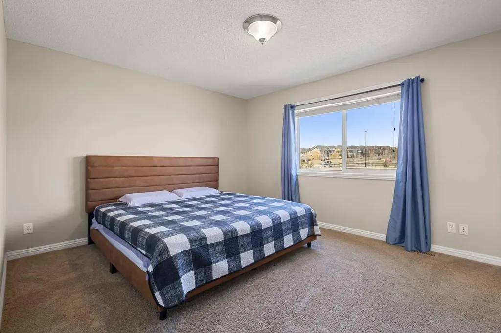 92 Covehaven Terrace NE Calgary AB T3K0B2