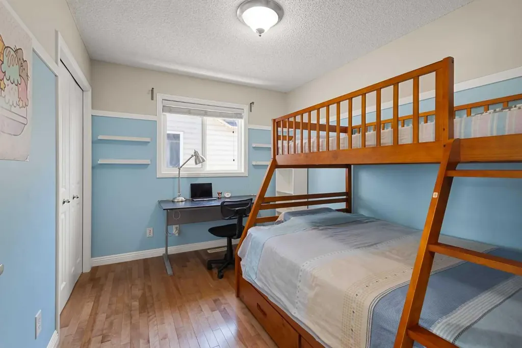 92 Covehaven Terrace NE Calgary AB T3K0B2