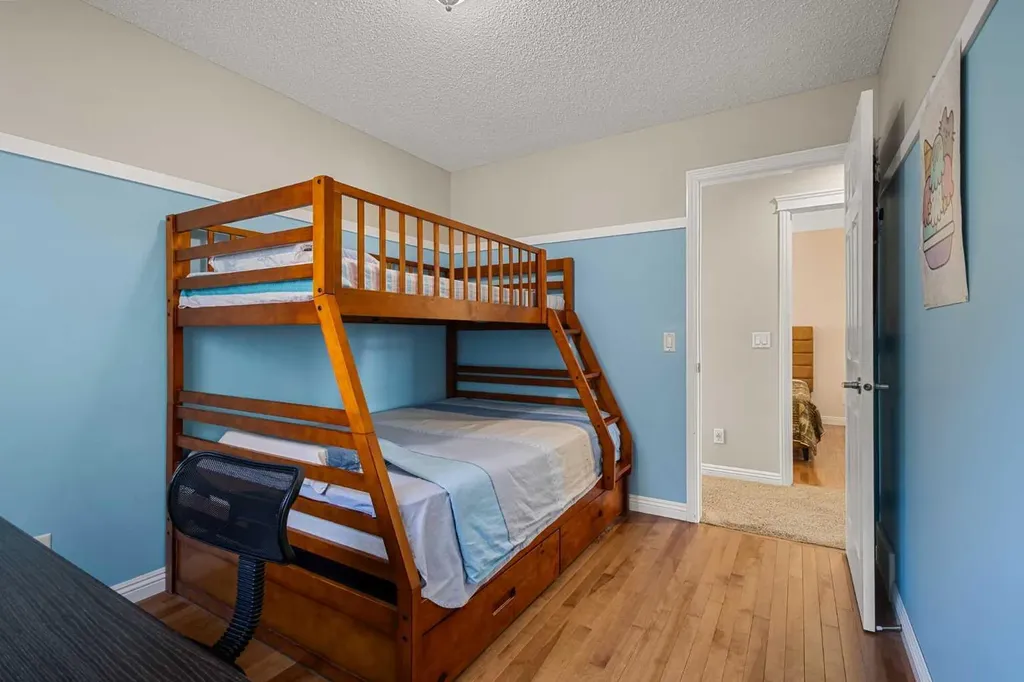 92 Covehaven Terrace NE Calgary AB T3K0B2
