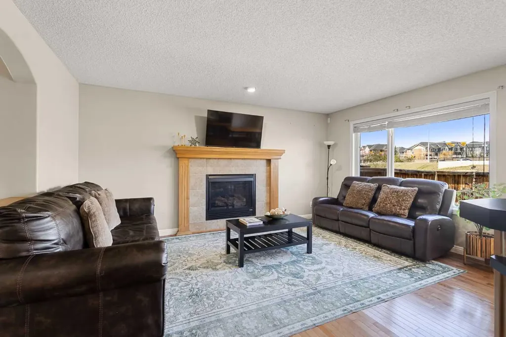 92 Covehaven Terrace NE Calgary AB T3K0B2