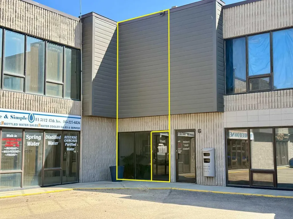 5112 47 Avenue Innisfail AB T4G 1P5