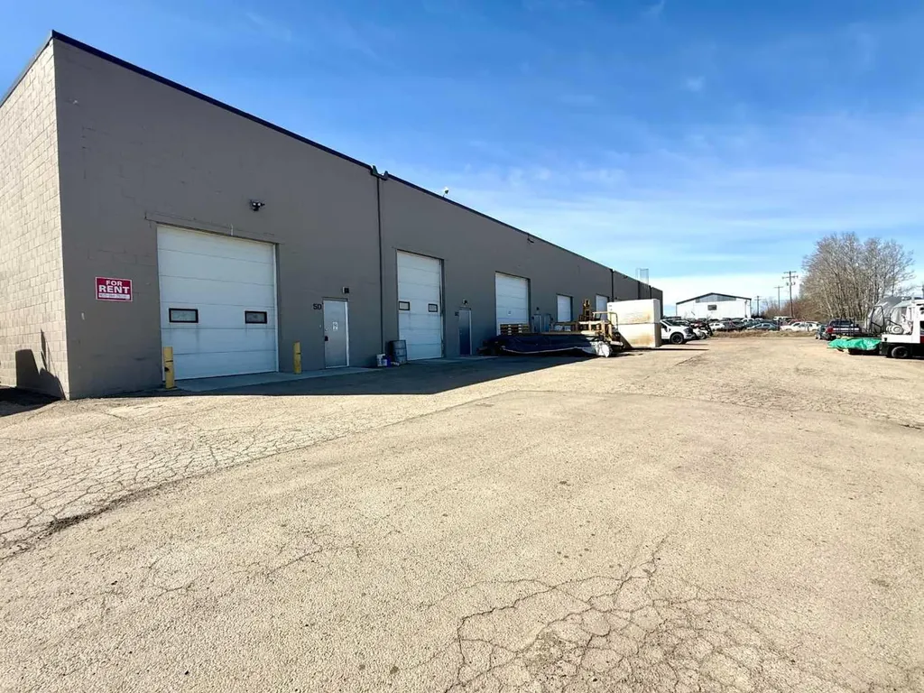 5112 47 Avenue Innisfail AB T4G 1P5