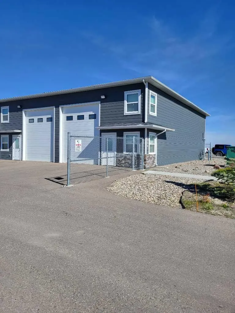 3954 30 Street N Lethbridge AB T1H 6Z4