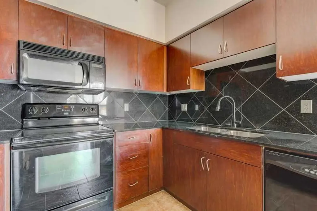 8880 Horton Road SW Calgary AB T2V 2W3