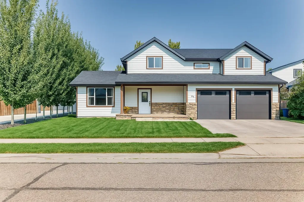 207 Milnes Street Nobleford Street Nobleford AB T0L1S0