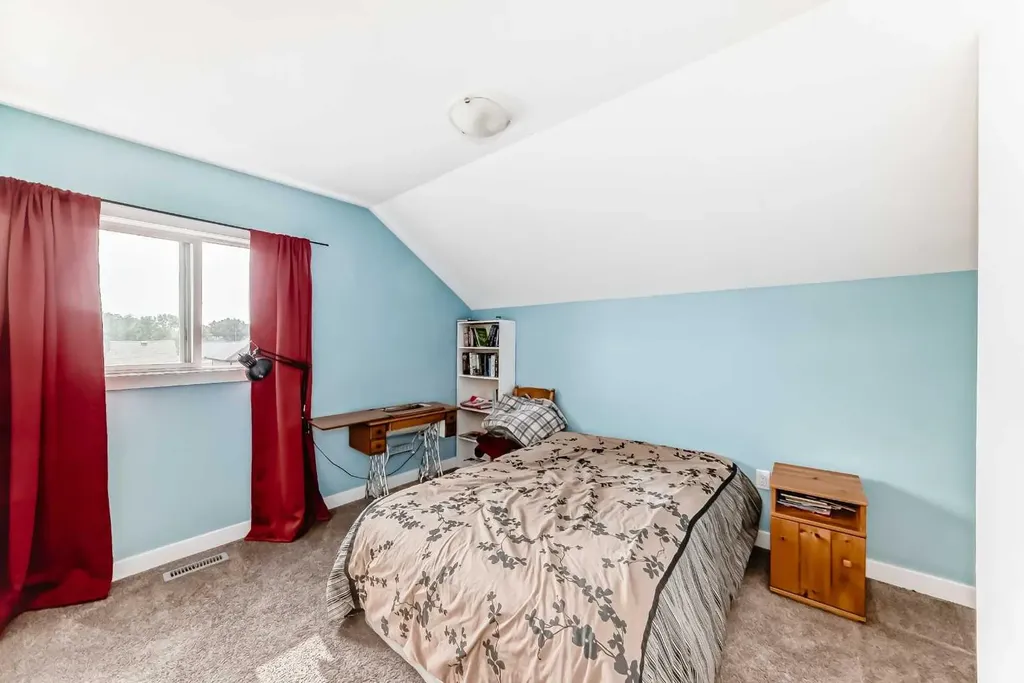 207 Milnes Street Nobleford Street Nobleford AB T0L1S0