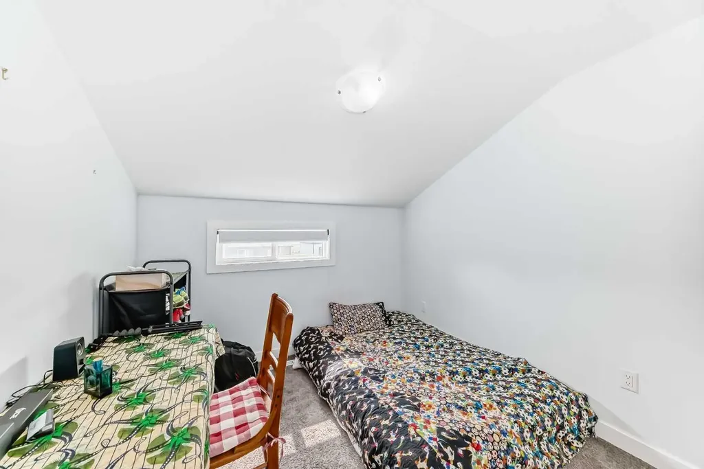 207 Milnes Street Nobleford Street Nobleford AB T0L1S0