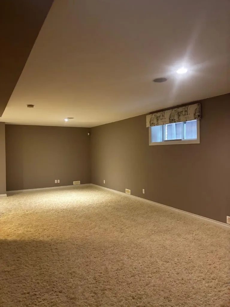 1 Murmansk Way SW Calgary AB T3E 7A8