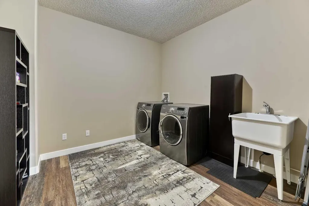 406 Rocky Vista Gardens NW Calgary AB T3G 5V1