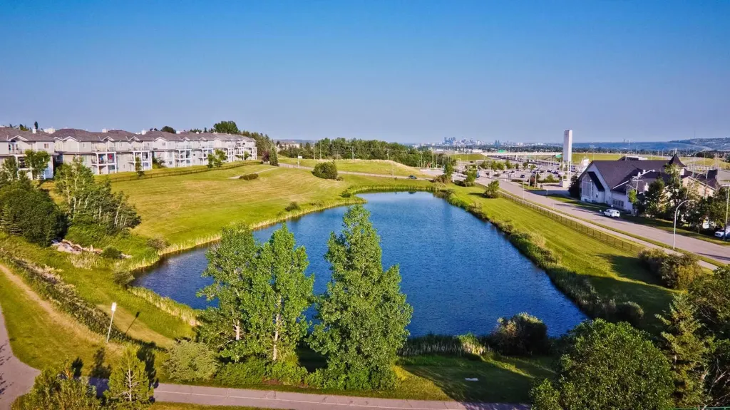 406 Rocky Vista Gardens NW Calgary AB T3G 5V1