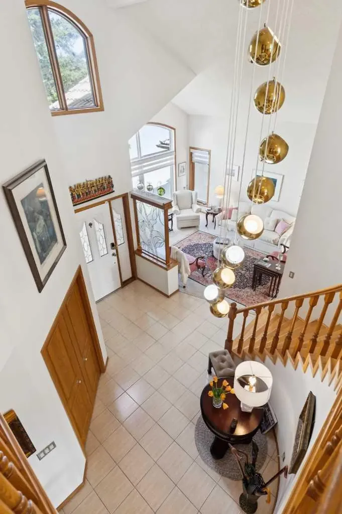 55 Edenstone View NW Calgary AB T3A 4T4