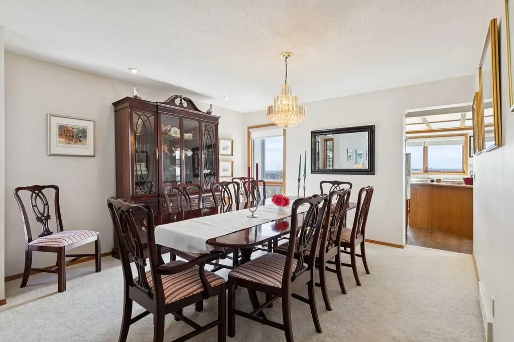 55 Edenstone View NW Calgary AB T3A 4T4