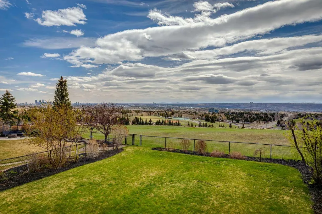 55 Edenstone View NW Calgary AB T3A 4T4