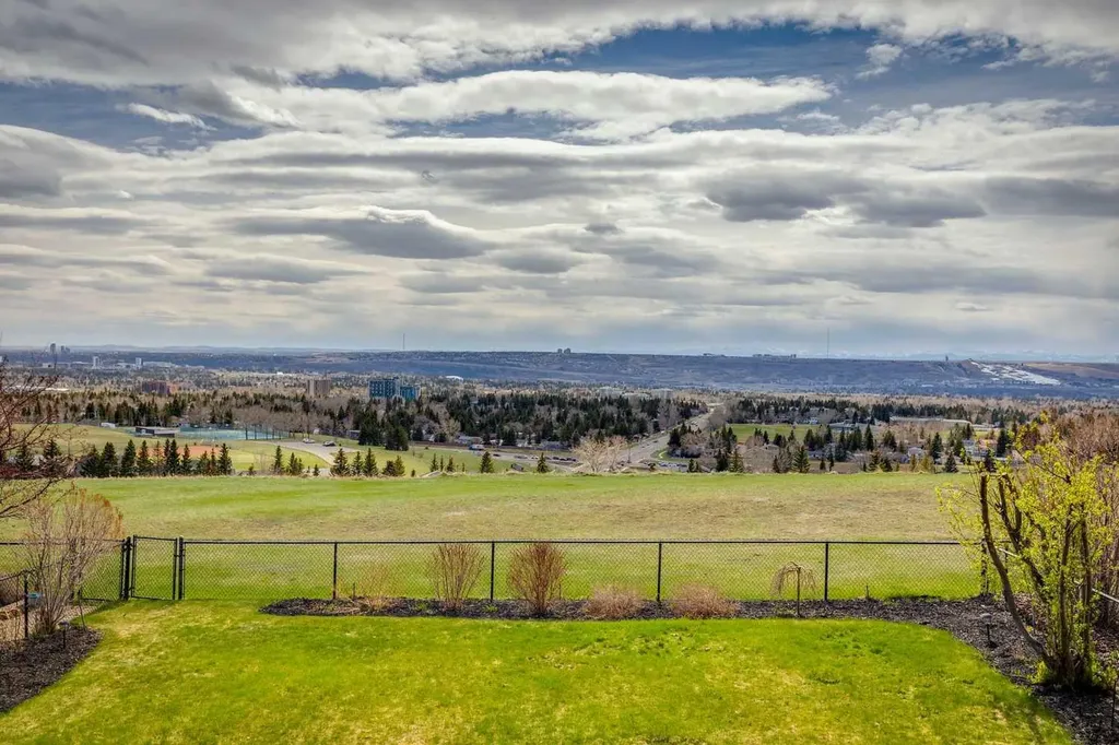 55 Edenstone View NW Calgary AB T3A 4T4