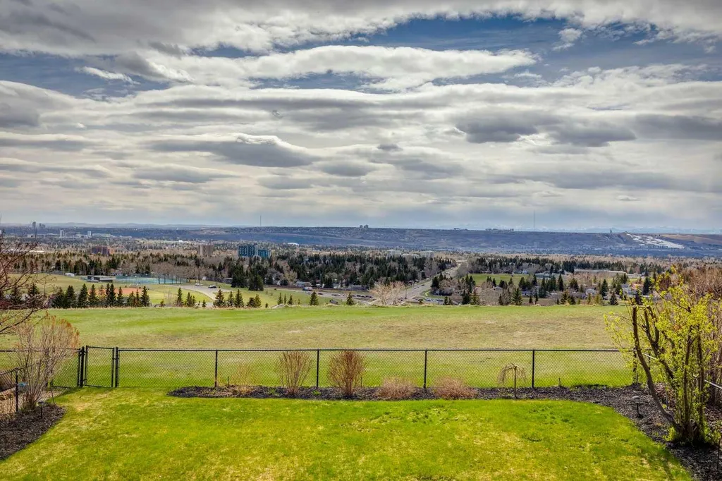 55 Edenstone View NW Calgary AB T3A 4T4