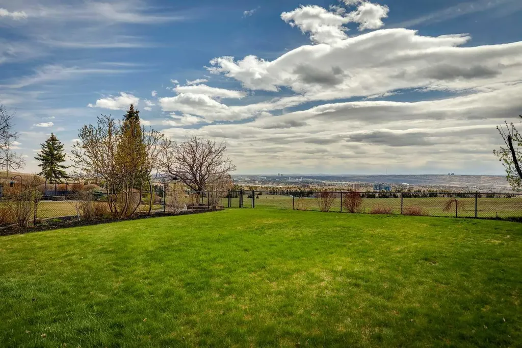 55 Edenstone View NW Calgary AB T3A 4T4