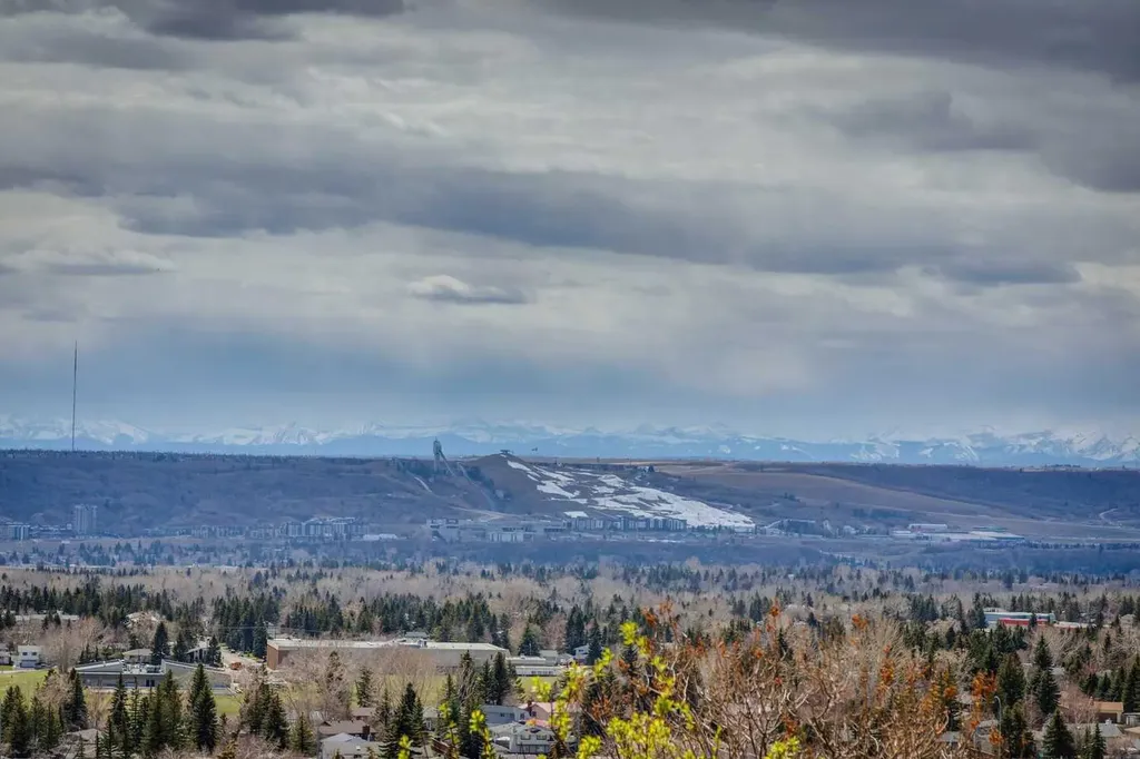 55 Edenstone View NW Calgary AB T3A 4T4