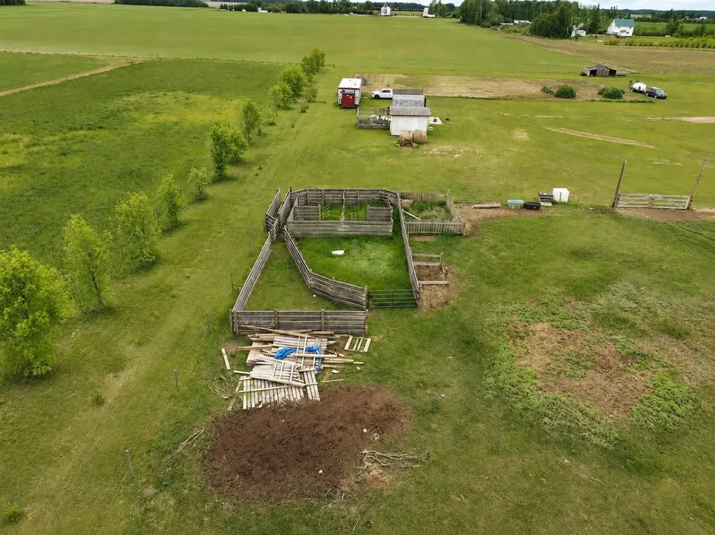15137 Twp 1052 Rural Mackenzie County AB T0H2H0