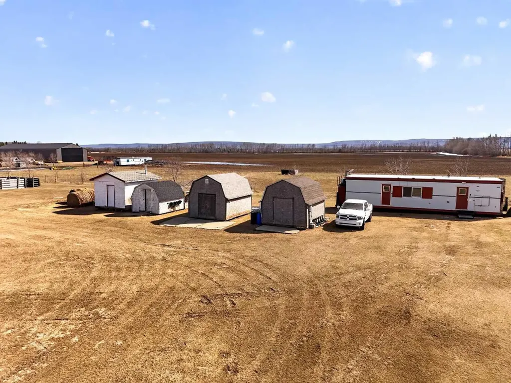 15137 Twp 1052 Rural Mackenzie County AB T0H2H0