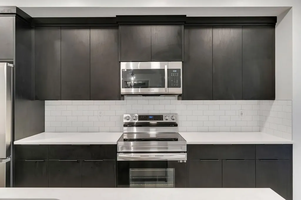 220 Seton Grove SE Calgary AB T3M 3T1
