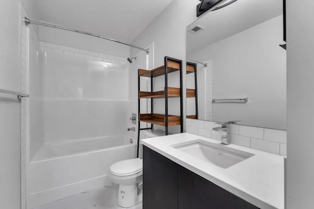 220 Seton Grove SE Calgary AB T3M 3T1