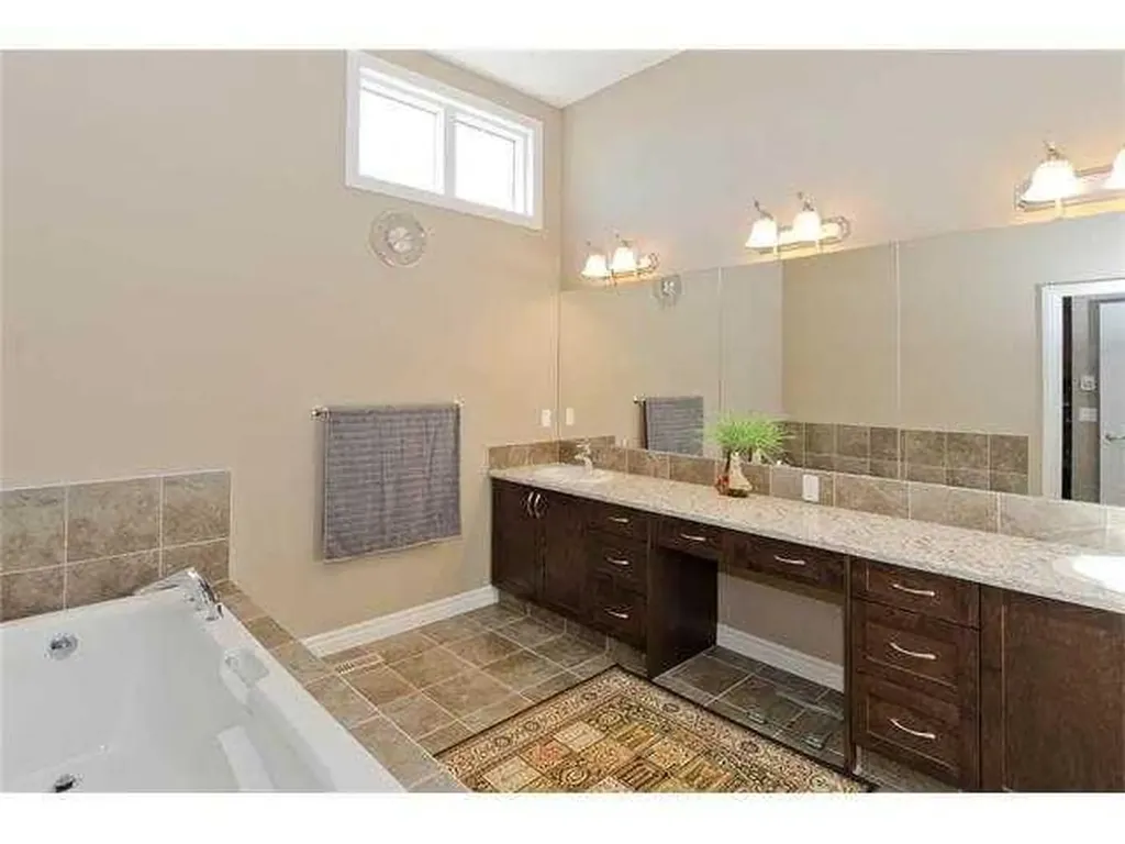 46 Mahogany Passage SE Calgary AB T3M 2K5