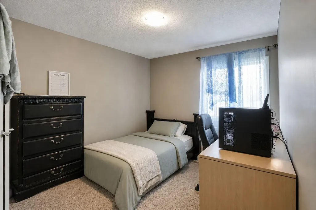 46 Mahogany Passage SE Calgary AB T3M 2K5