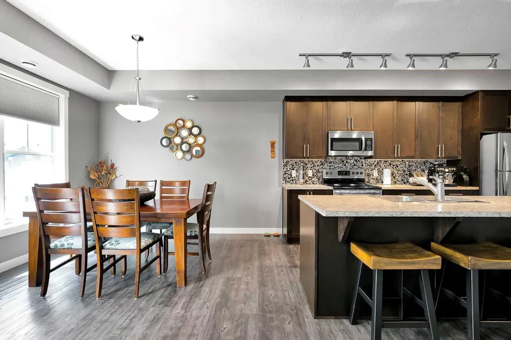 410 Cranford Walk SE Calgary AB T3M 1R7