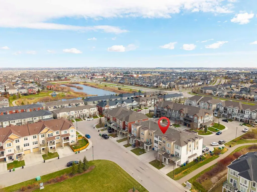 132 Windford Grove SW Airdrie AB T4B 4A5