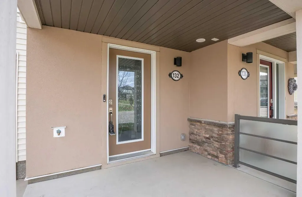 132 Windford Grove SW Airdrie AB T4B 4A5