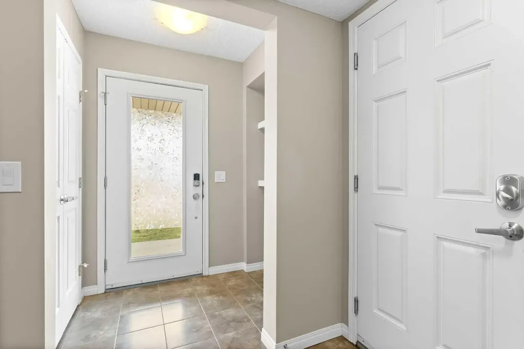 132 Windford Grove SW Airdrie AB T4B 4A5
