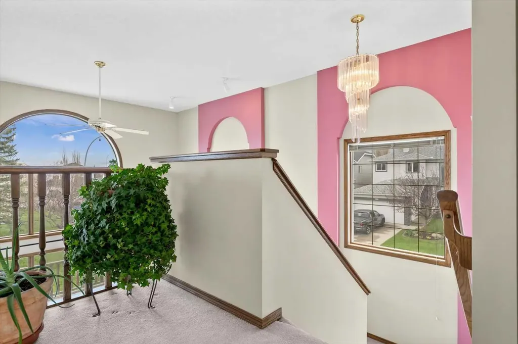 4 Citadel Meadow Court NW Calgary AB T3G4K6