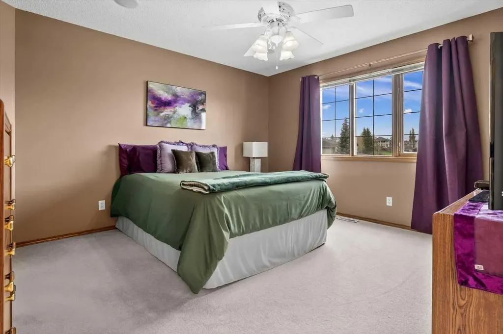 4 Citadel Meadow Court NW Calgary AB T3G4K6