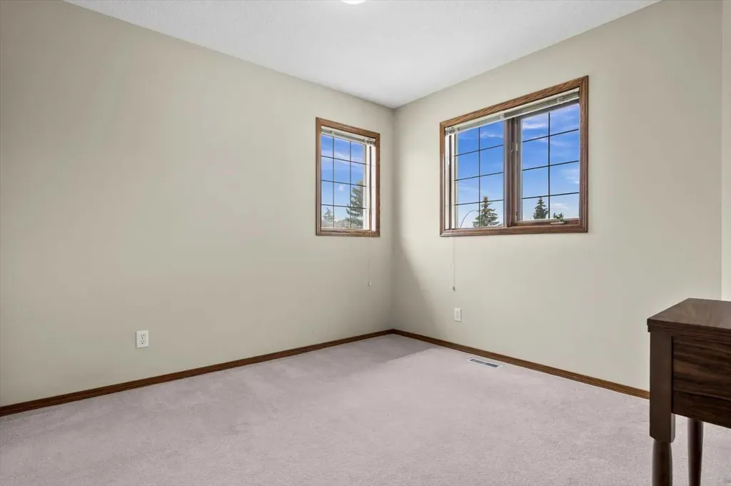 4 Citadel Meadow Court NW Calgary AB T3G4K6