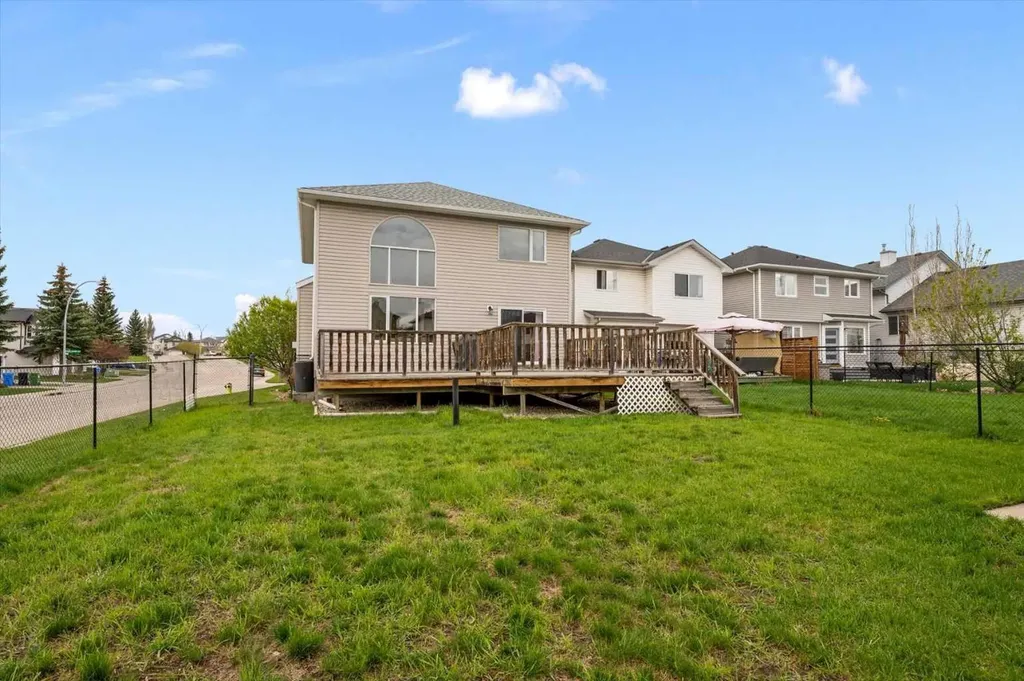 4 Citadel Meadow Court NW Calgary AB T3G4K6