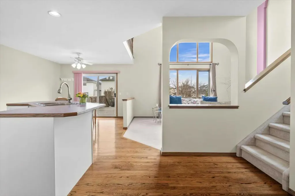 4 Citadel Meadow Court NW Calgary AB T3G4K6